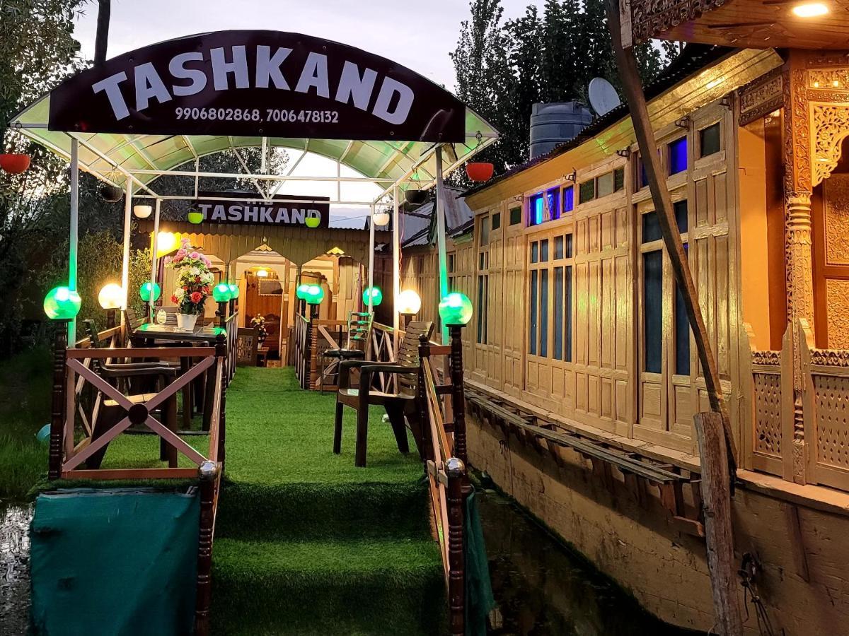 Tashkand Houseboat Srinagar  Luaran gambar